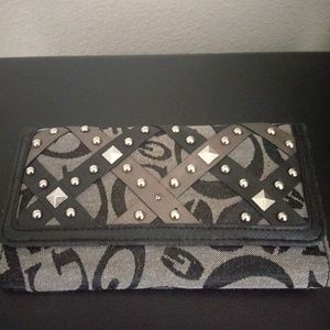 🎃 Studded Guess Wallet